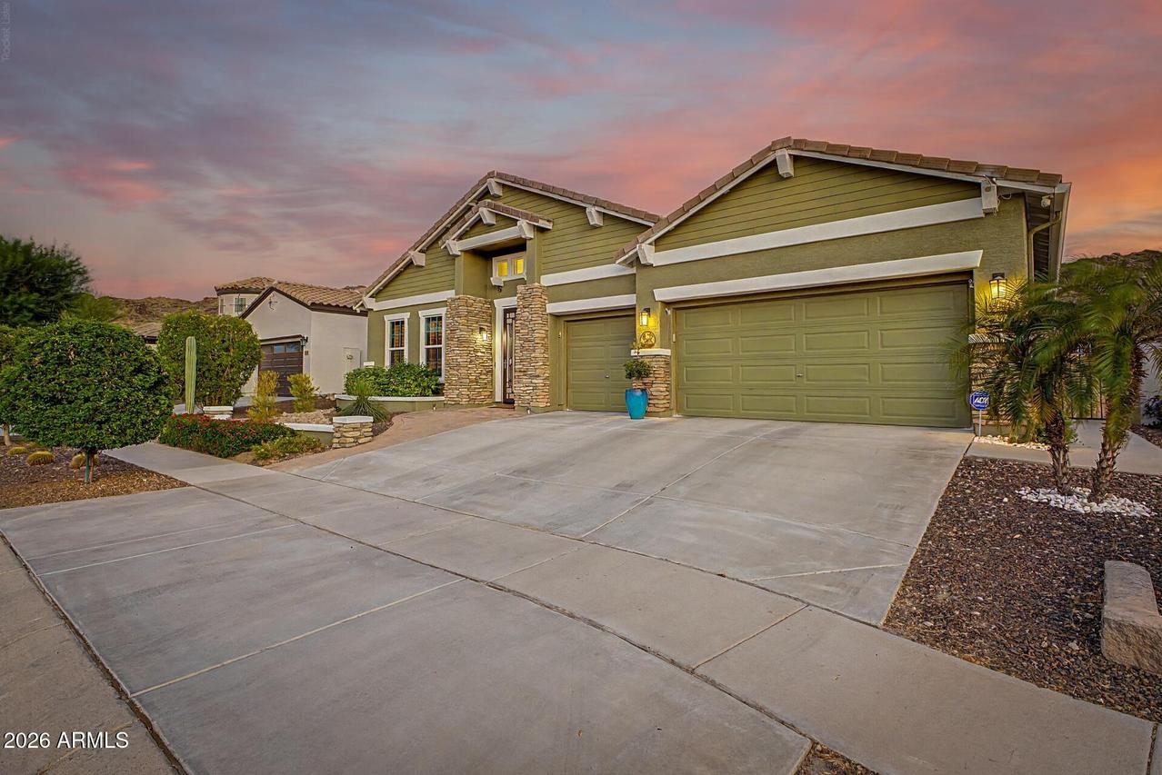 521 E Mineral Rd., Phoenix, AZ 85042