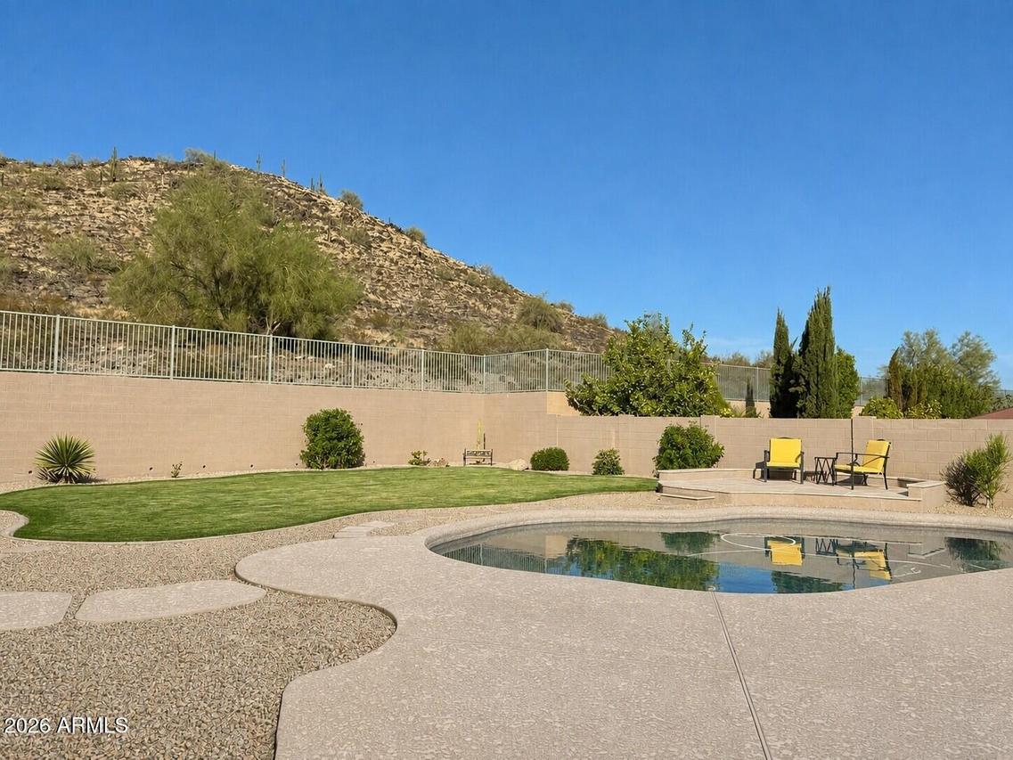 25451 N 40th Ln., Phoenix, AZ 85083