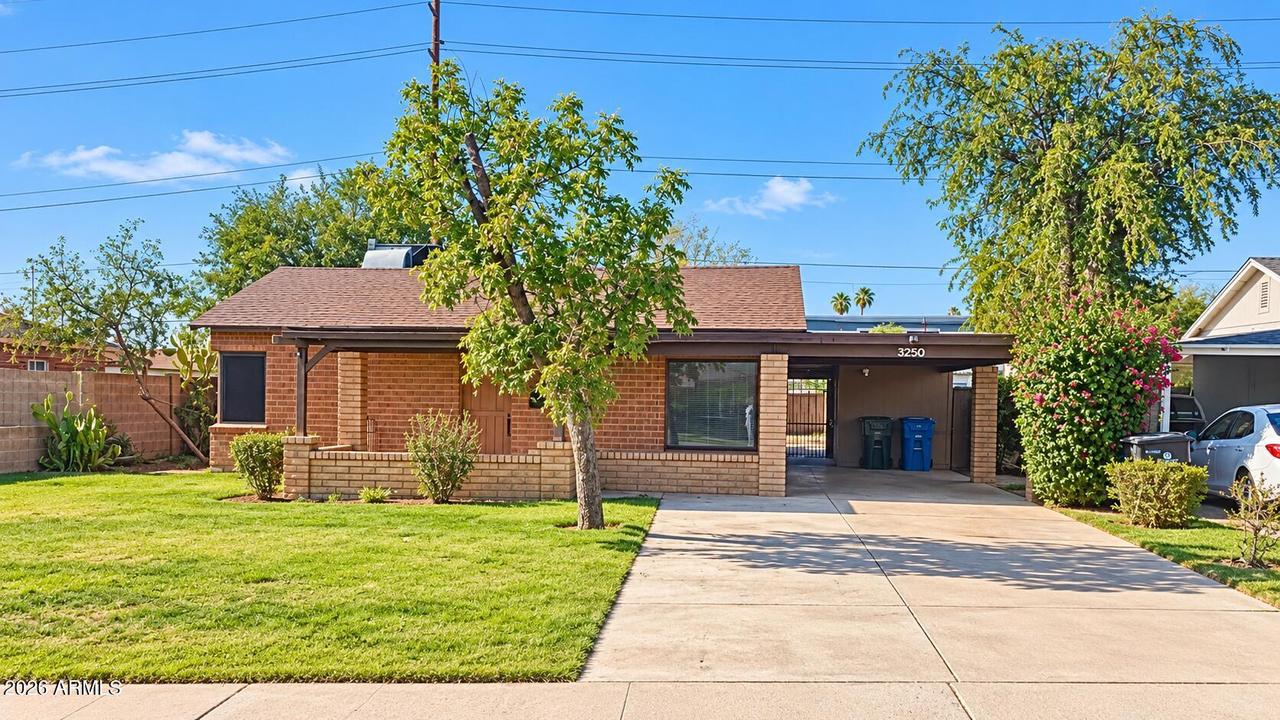 3230 E Mckinley St., Phoenix, AZ 85008