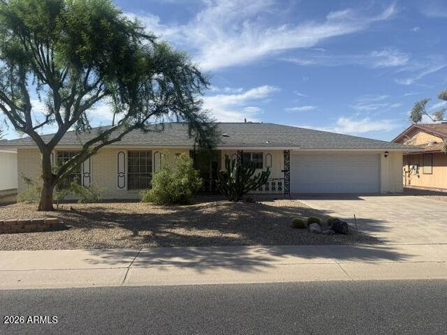 9910 W Kingswood Cir., Sun City, AZ 85351