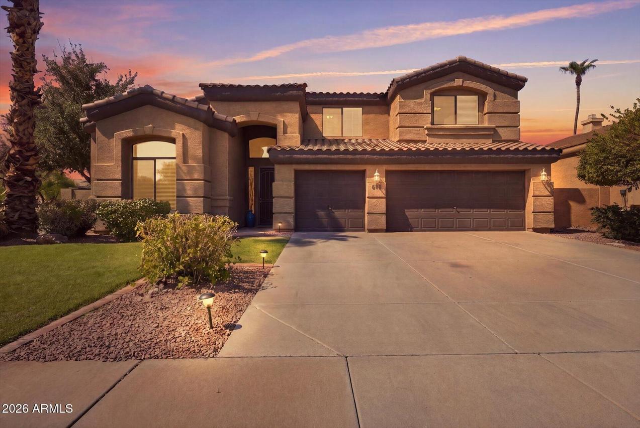 692 W Honeysuckle Dr., Chandler, AZ 85248