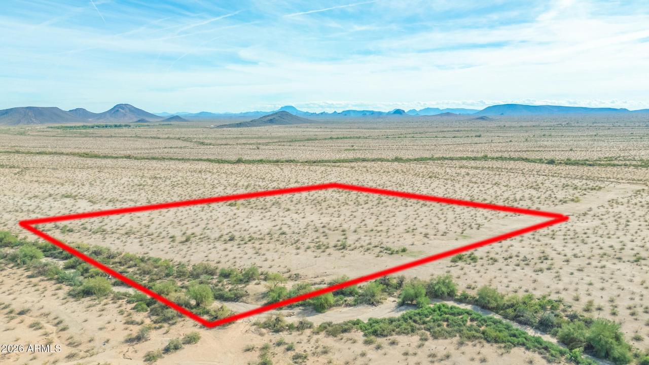 12015 S Carver Rd 19 Rd. #19, Tonopah, AZ 85354