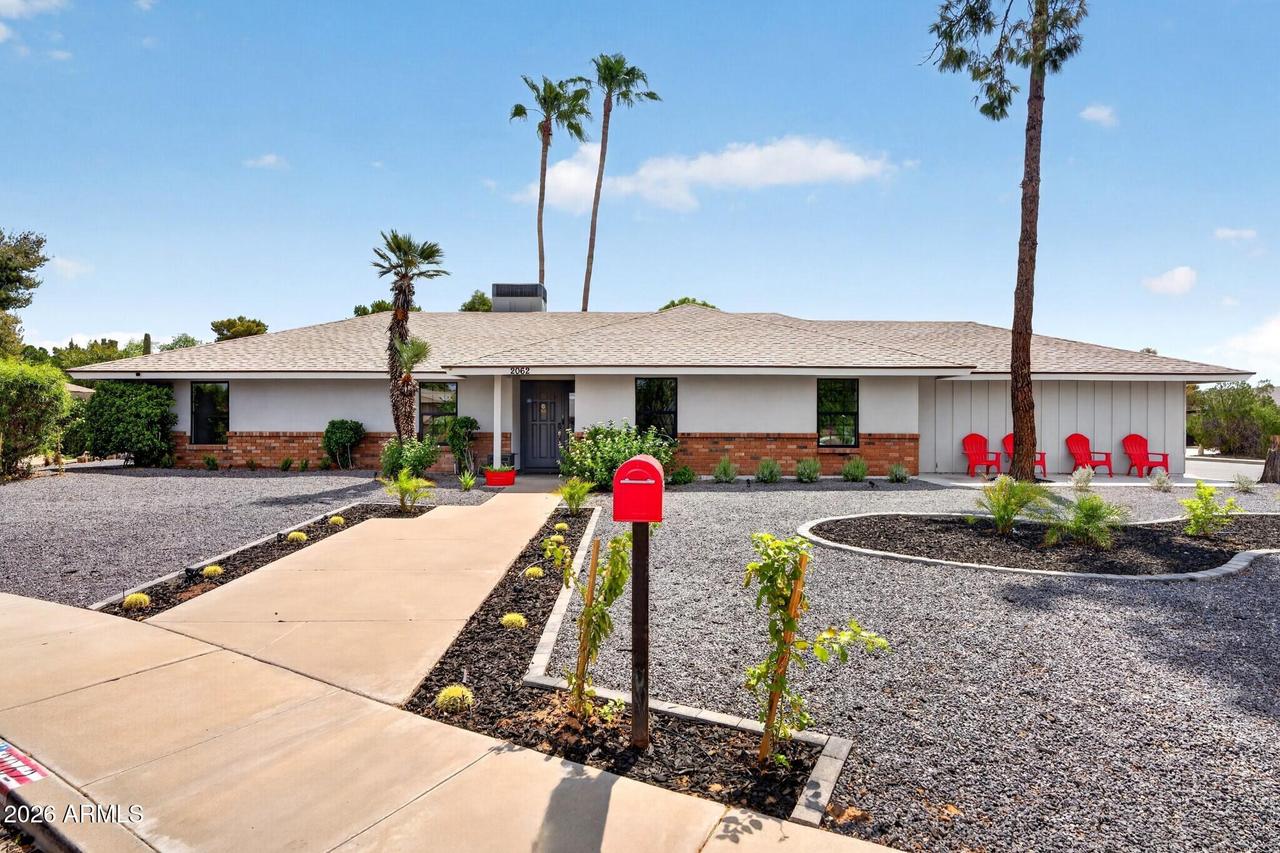 2062 E Downing St., Mesa, AZ 85213