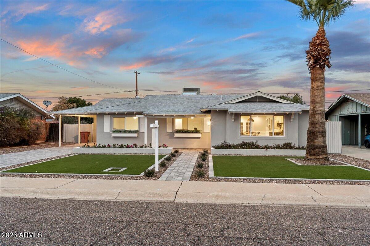 8638 E Highland Ave., Scottsdale, AZ 85251