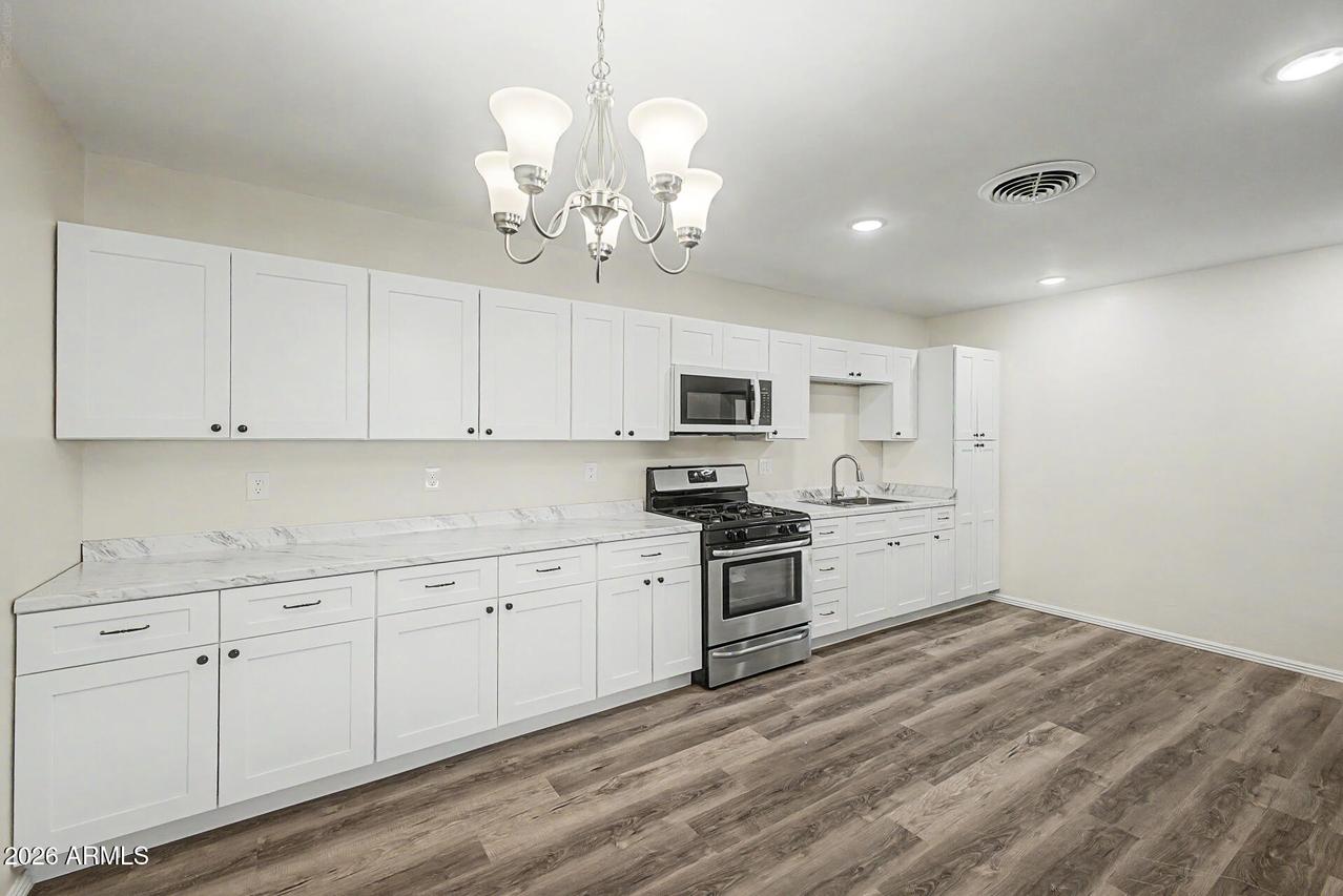828 W Central Ave., Coolidge, AZ 85128