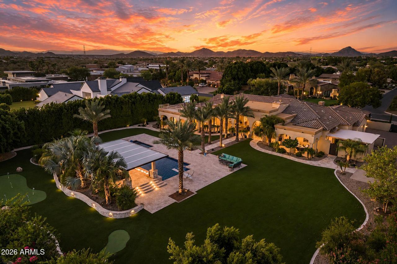 24008 N 73rd Ln., Peoria, AZ 85383
