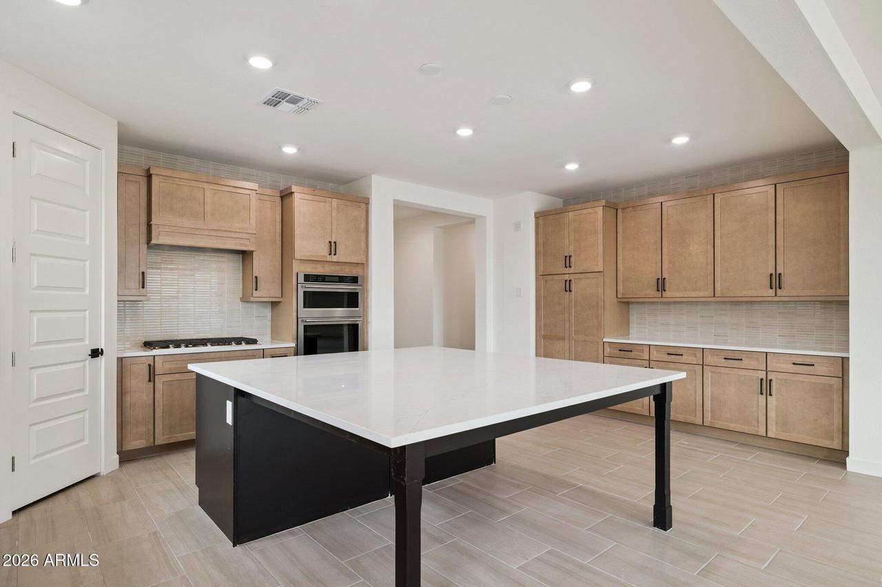 2726 E Agave Knoll Rd., Phoenix, AZ 85024