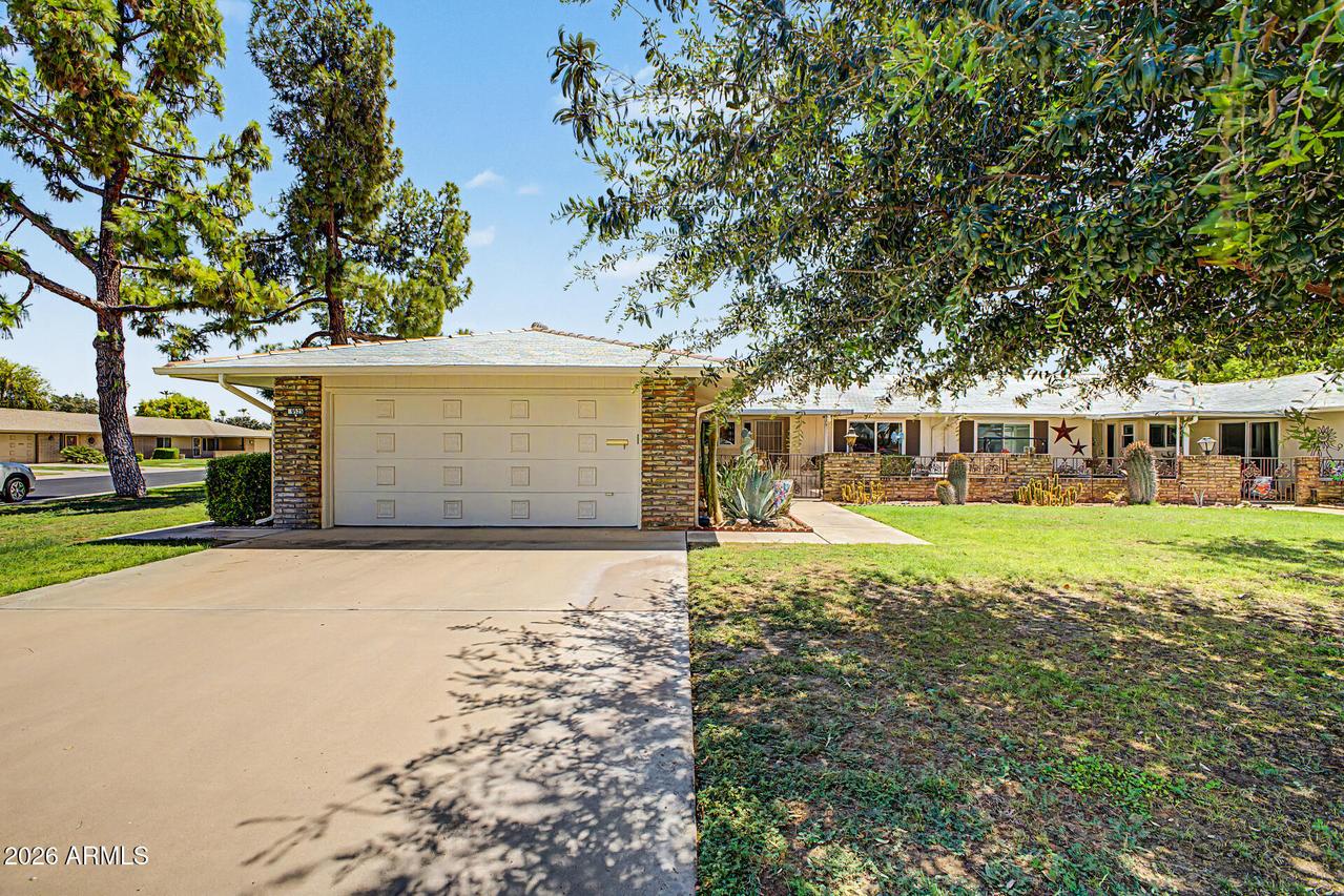 9525 W Shasta Dr., Sun City, AZ 85351