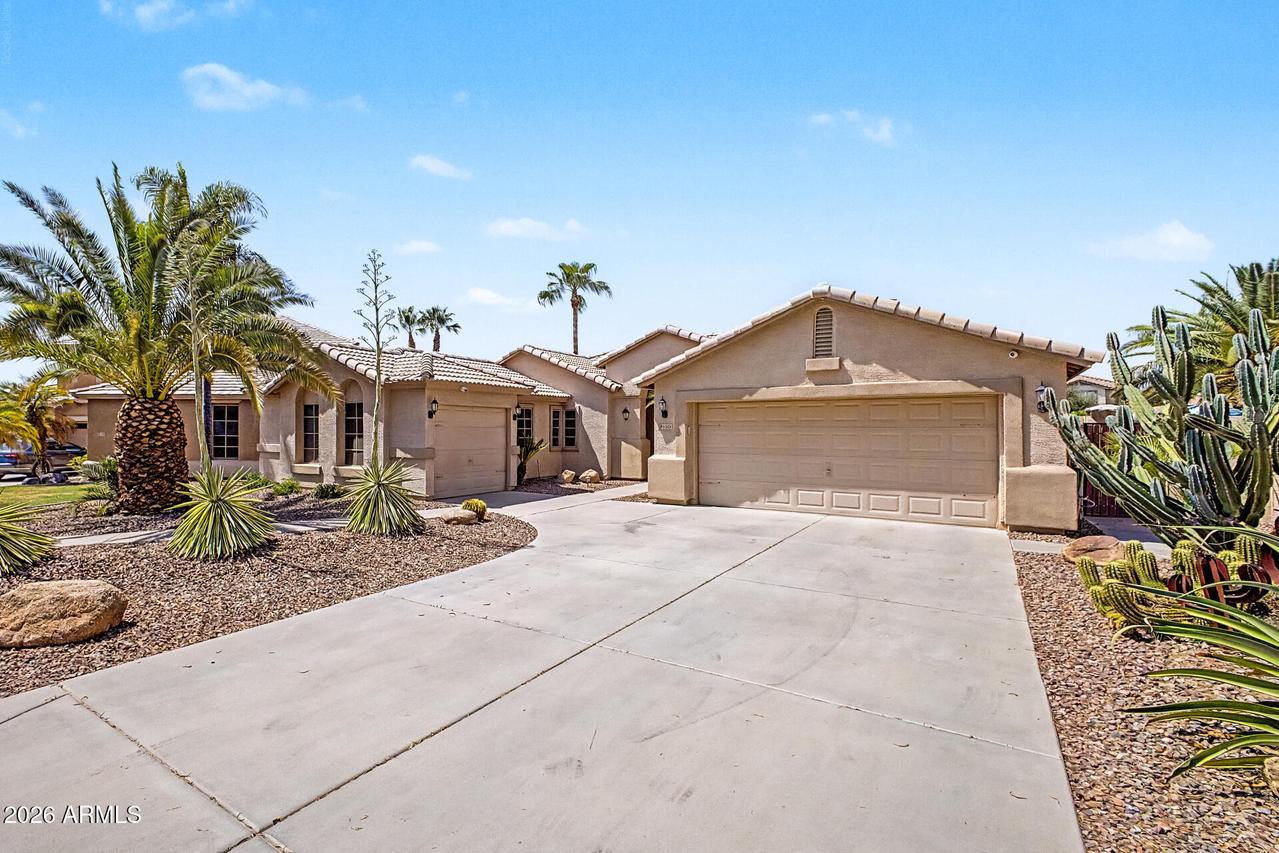 11218 E Rafael Ave., Mesa, AZ 85212