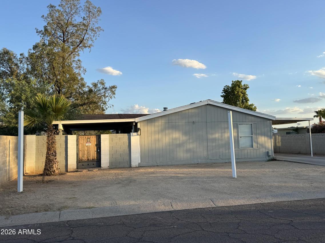 117 E Villa Theresa Dr., Phoenix, AZ 85022