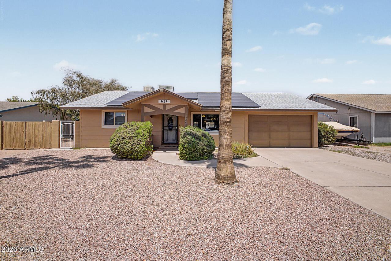 624 W 23rd Ave., Apache Junction, AZ 85120