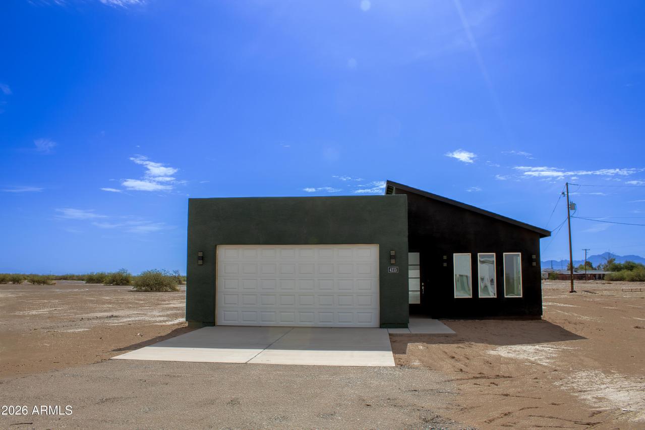 4215 N Roble Cir., Eloy, AZ 85131