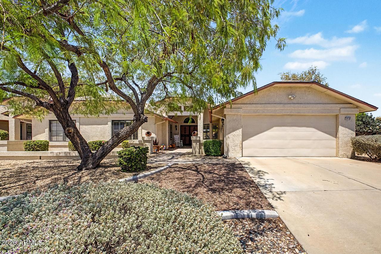 19536 N 143rd Dr., Sun City West, AZ 85375