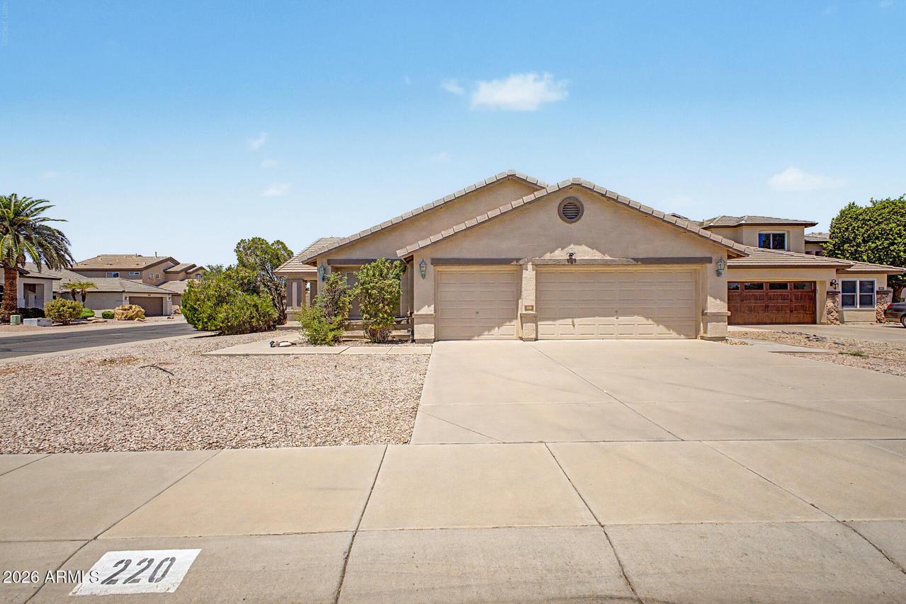 220 E Gail Ct., Gilbert, AZ 85296