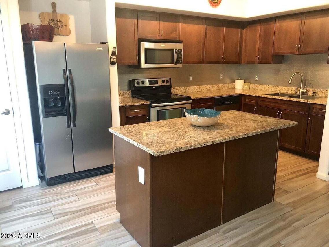 1920 E Bell Rd. #1072, Phoenix, AZ 85022