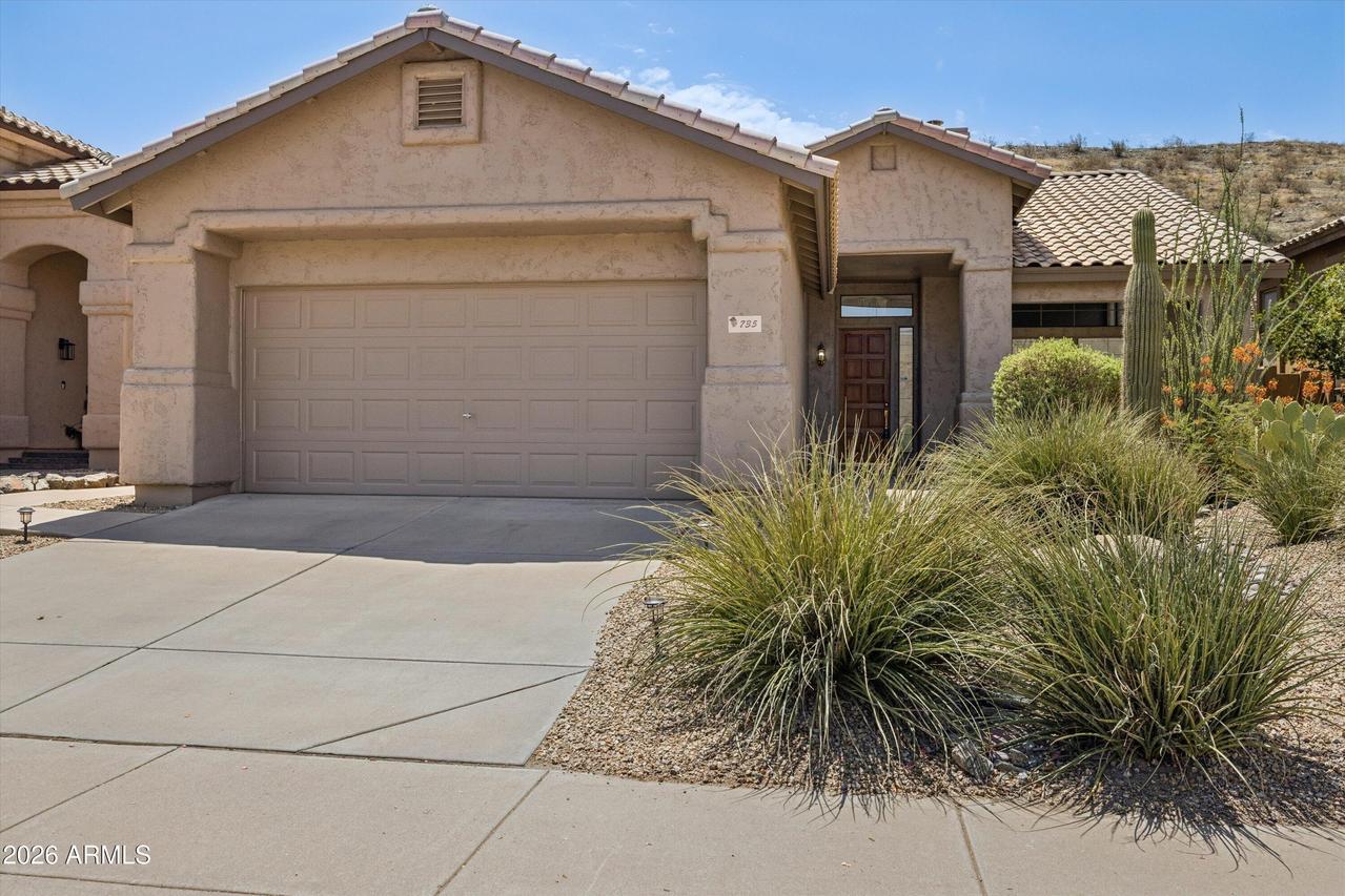 735 E Goldenrod St., Phoenix, AZ 85048