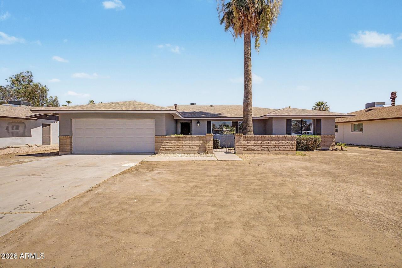 2936 W Glendale Ave., Phoenix, AZ 85051