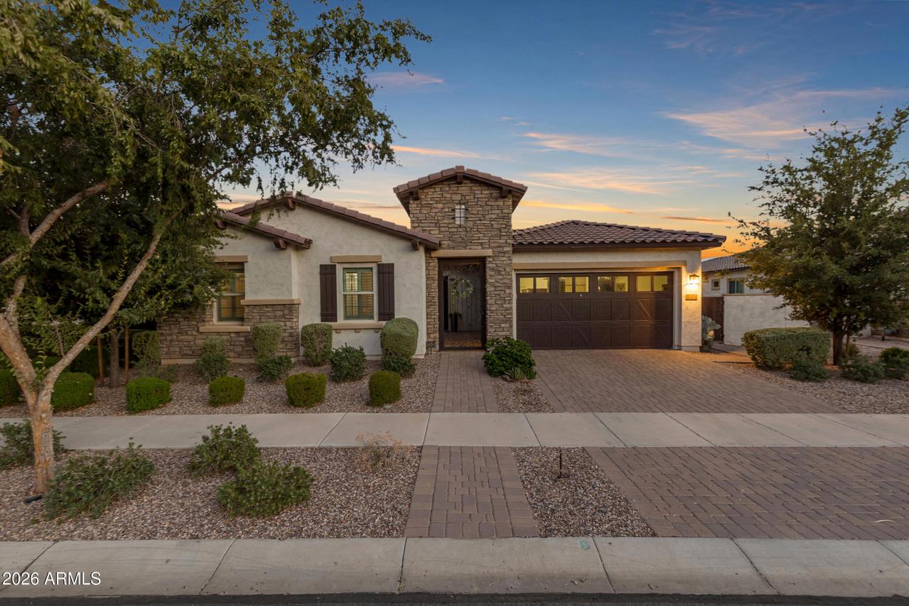 10351 E Bergeron Ave., Mesa, AZ 85212