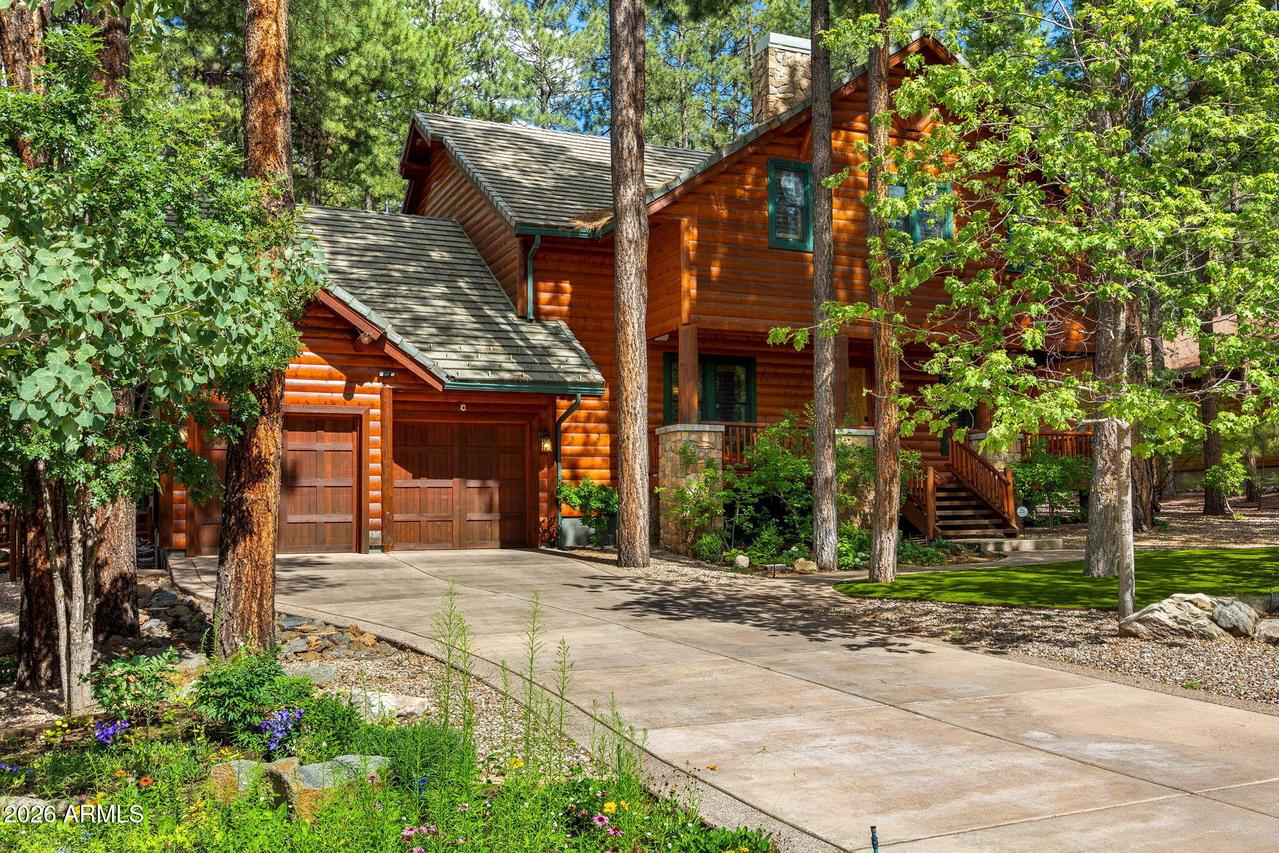 8829 Country Club Dr., Pinetop, AZ 85935