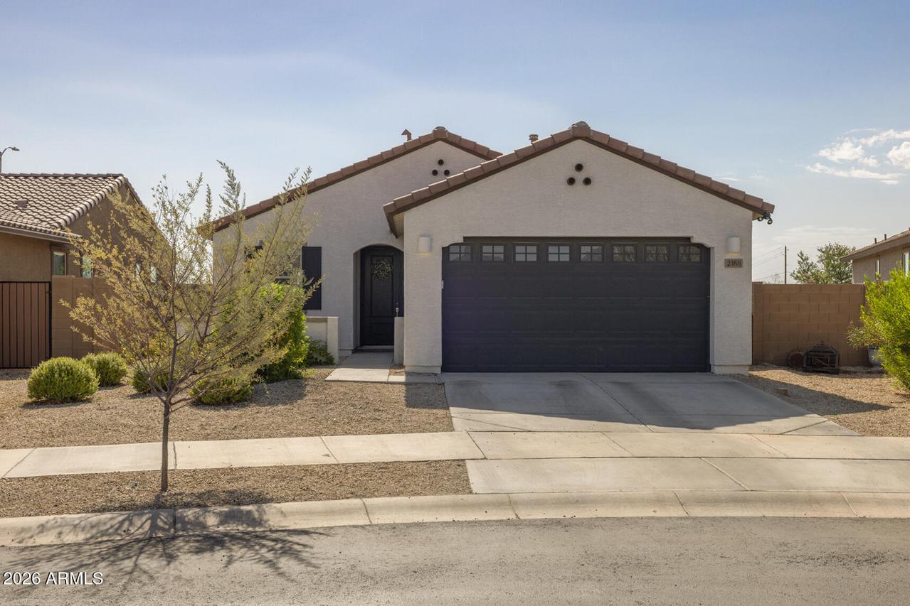 2468 S Reavis Falls Rd., Apache Junction, AZ 85119
