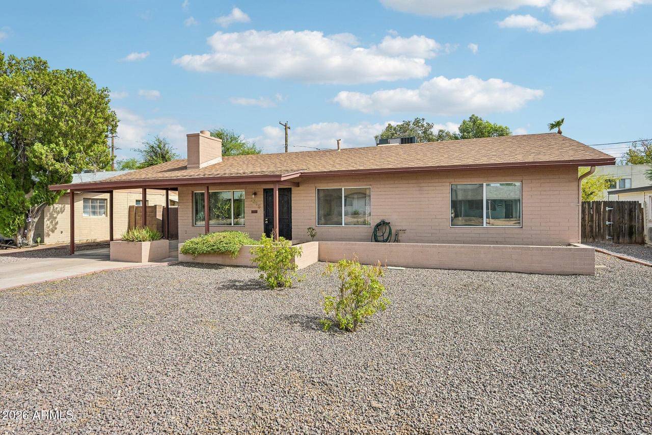 1315 E Lemon St., Tempe, AZ 85281