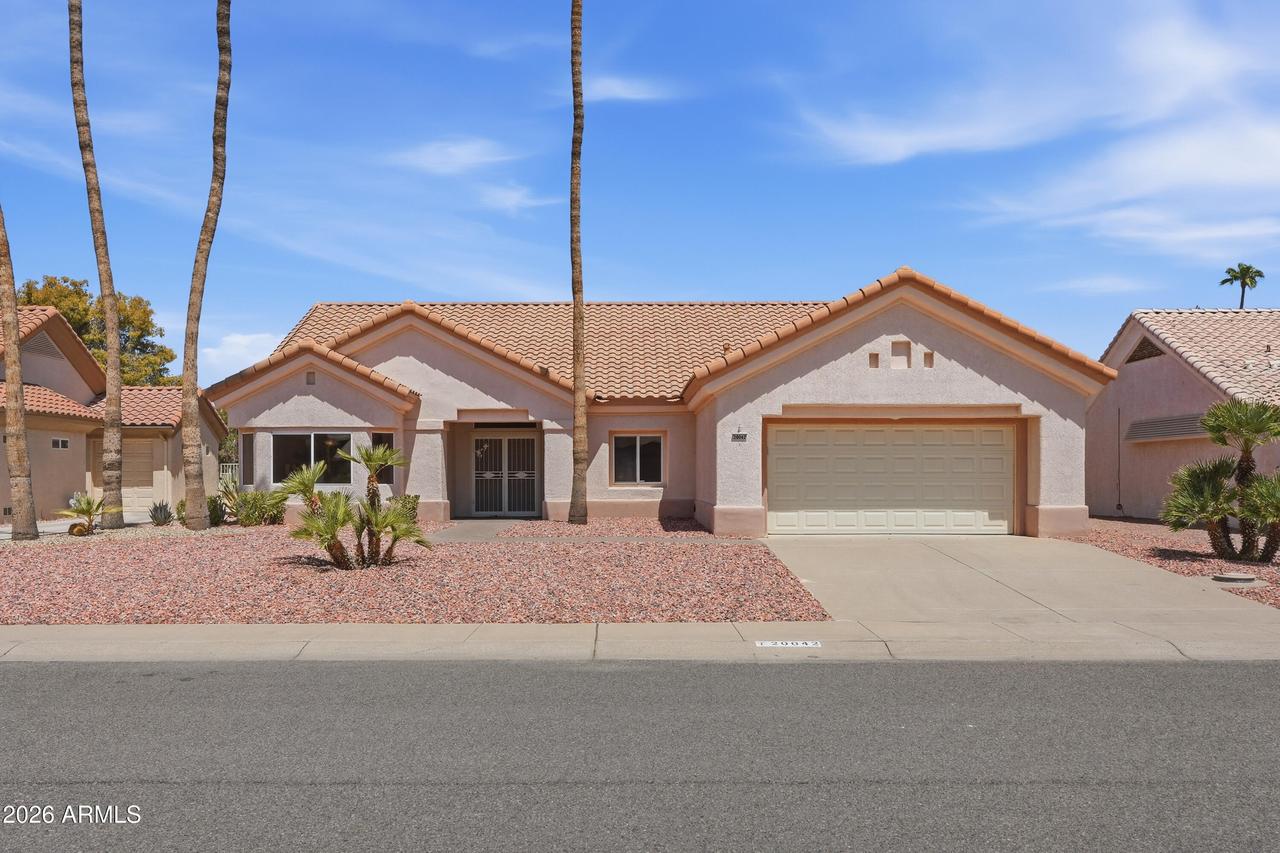 20042 N Trading Post Dr., Sun City West, AZ 85375