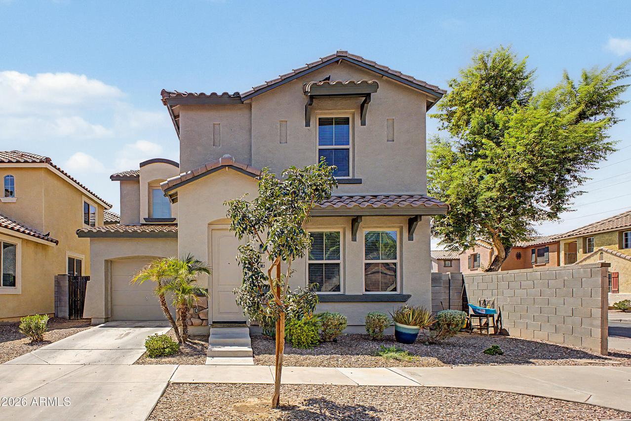 7843 W Cypress St., Phoenix, AZ 85035