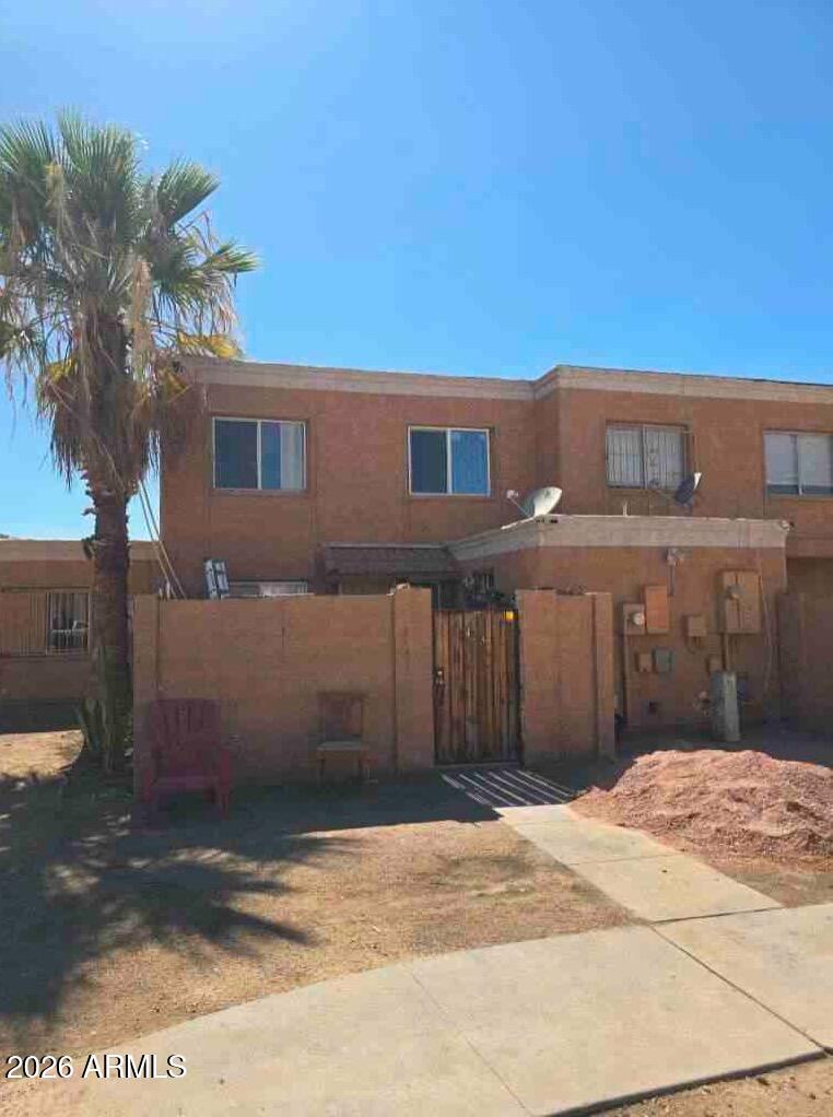 4037 S 45th St., Phoenix, AZ 85040