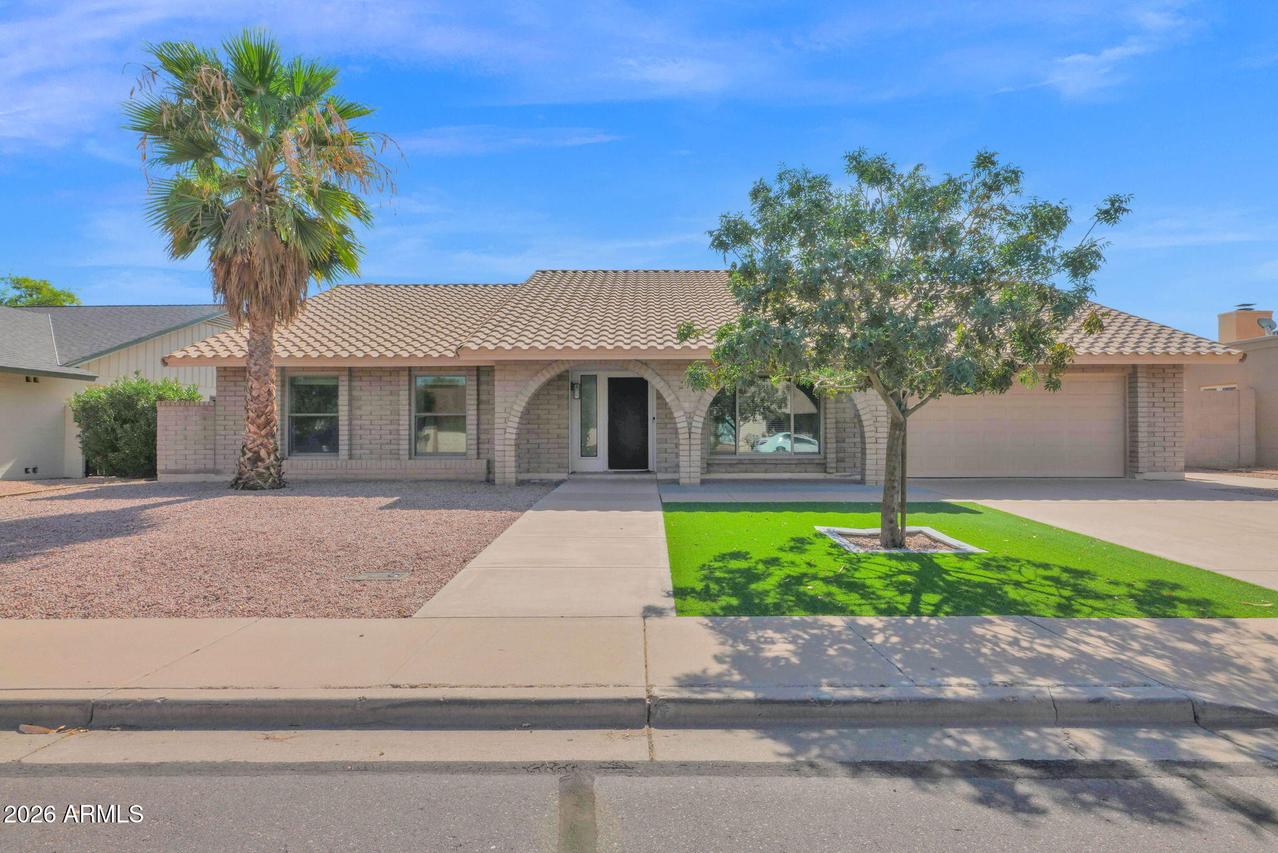2717 S Los Altos St., Mesa, AZ 85202