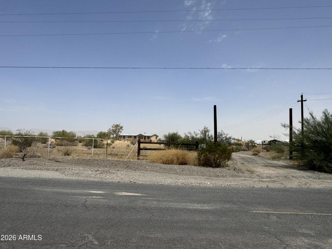 65623 Hall St., Salome, AZ 85348