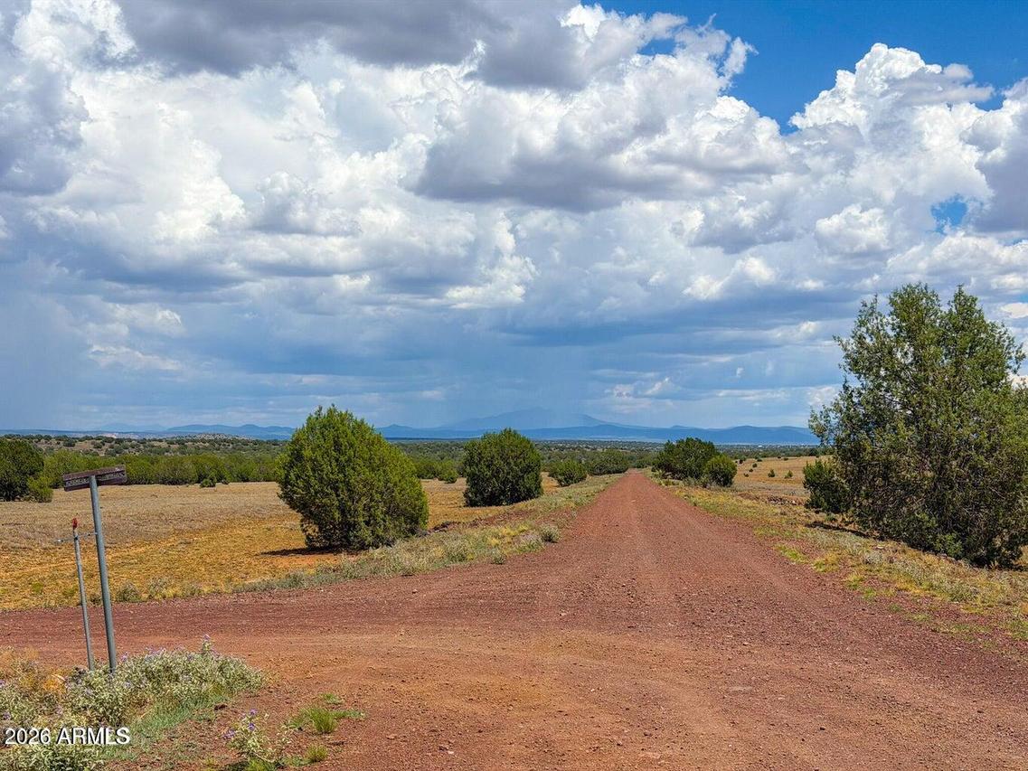 215 Gleed Station Rd Lot D 10 Acre #-, Ash Fork, AZ 86320
