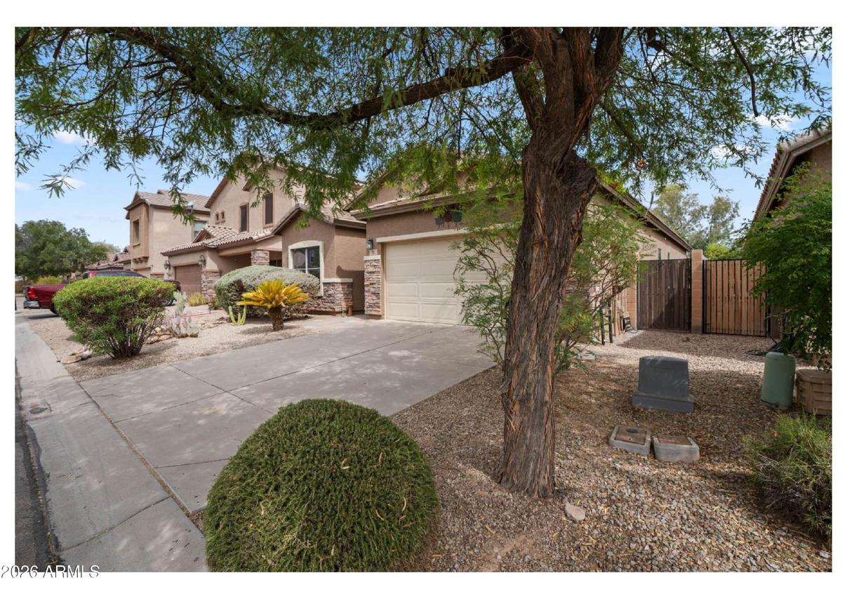 98 W Desert Vista Tr., San Tan Valley, AZ 85143