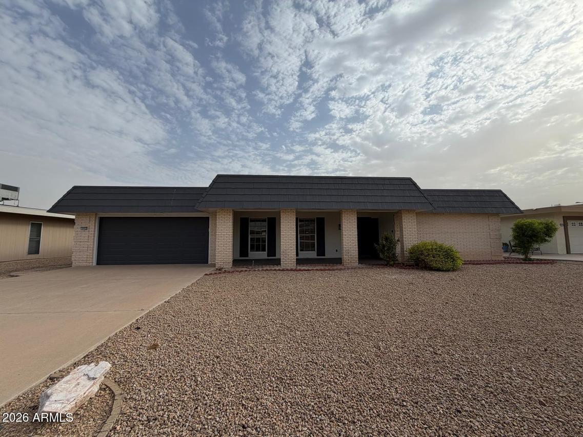 10922 W Welk Dr., Sun City, AZ 85373