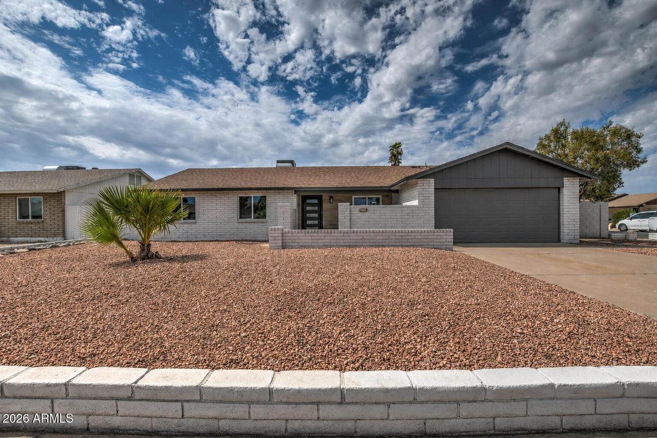 4819 W Dahlia Dr., Glendale, AZ 85304