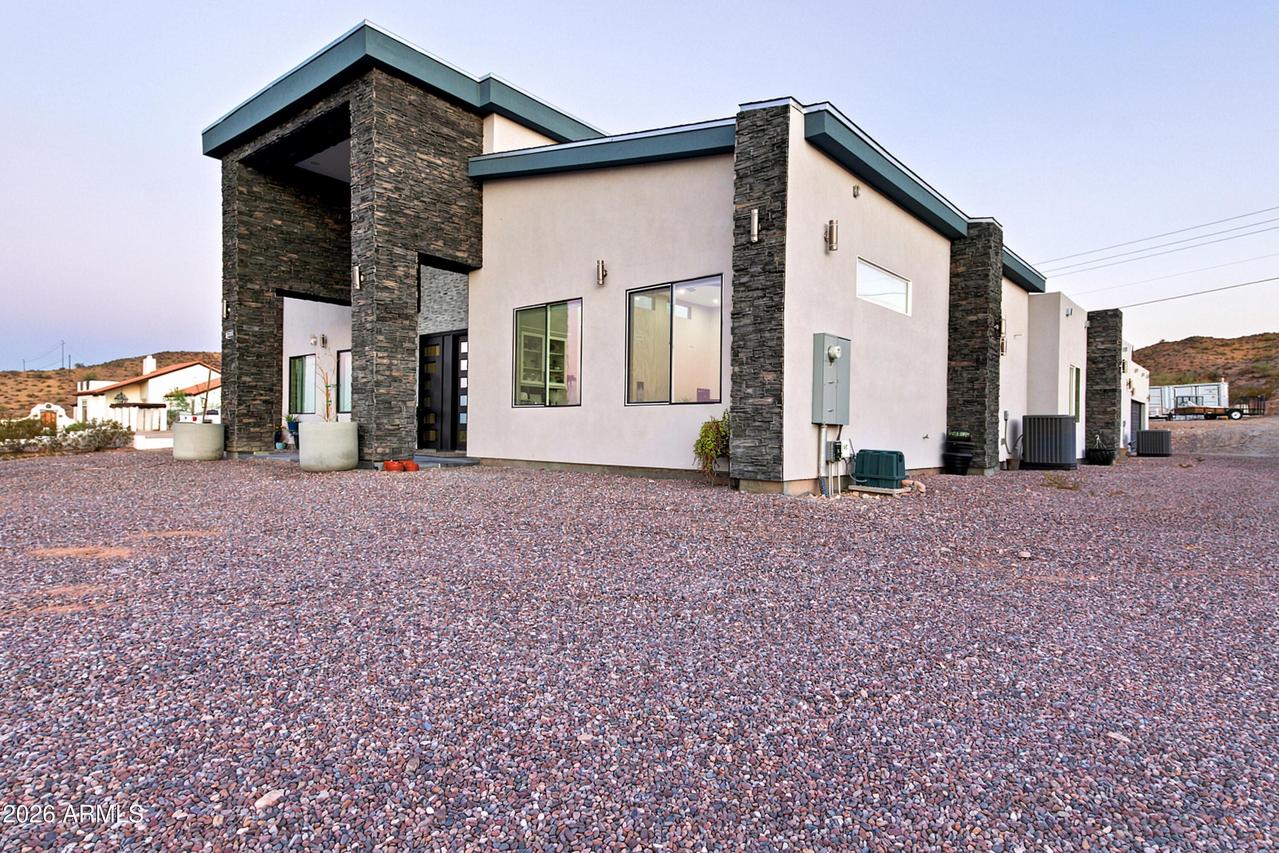 13811 W Harwell Rd., Goodyear, AZ 85338