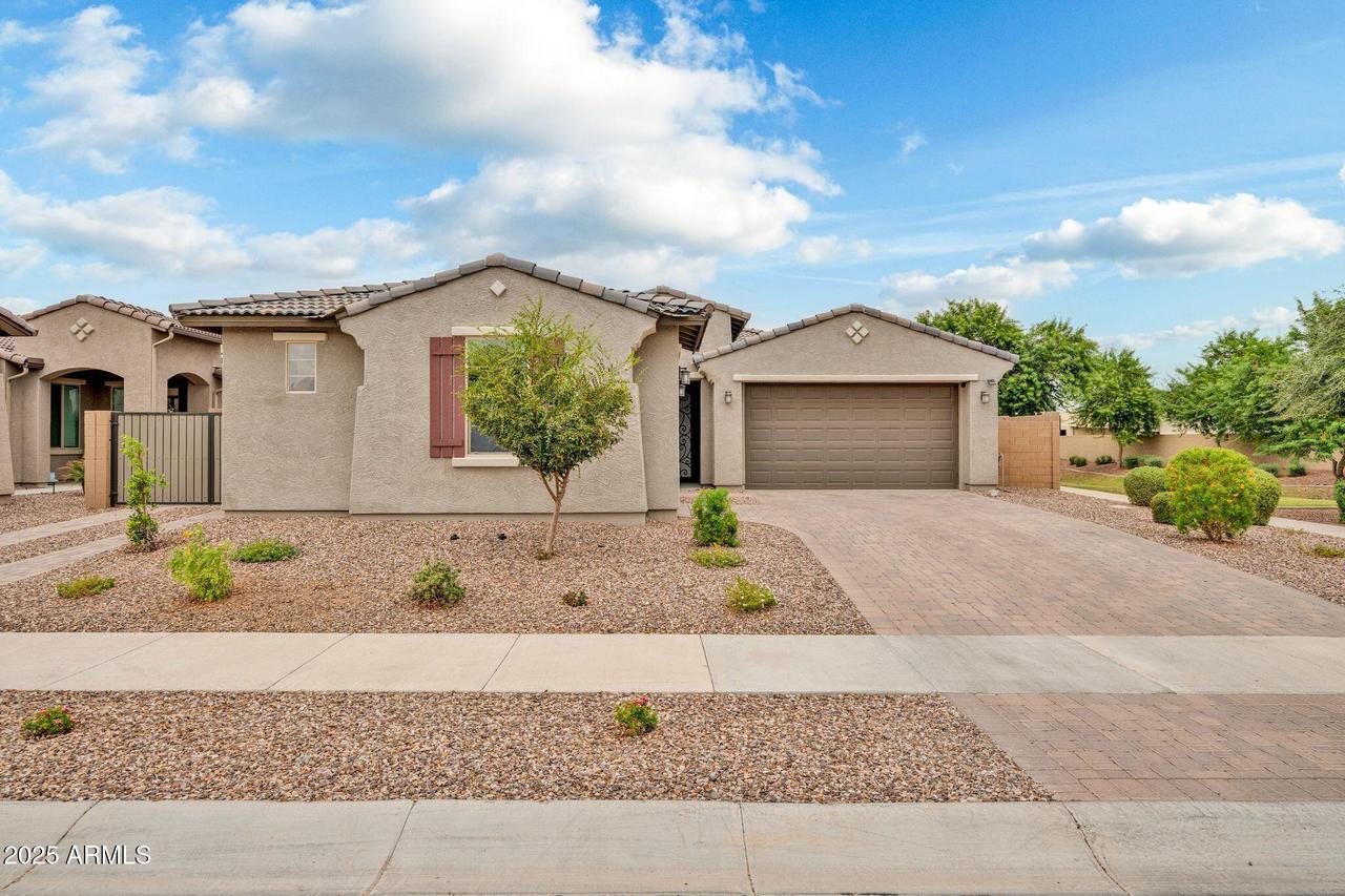 14338 W Redfield Rd., Surprise, AZ 85379