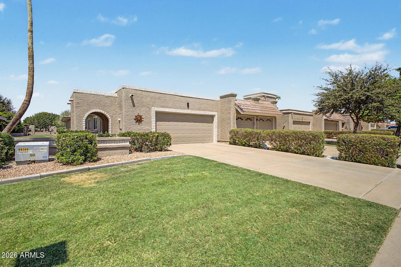 25244 S Berry Brook Dr., Sun Lakes, AZ 85248