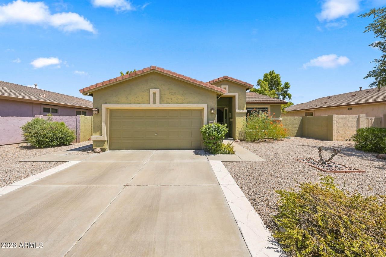 6186 W Wikieup Ln., Glendale, AZ 85308