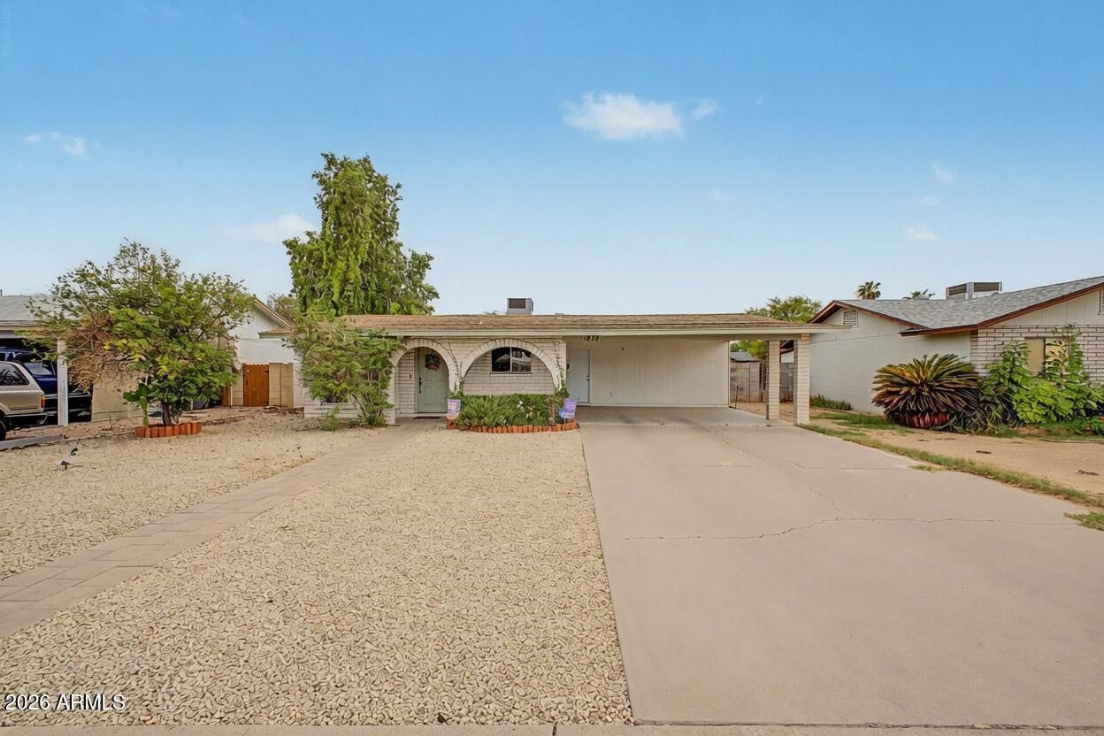 1839 E Boise St., Mesa, AZ 85203