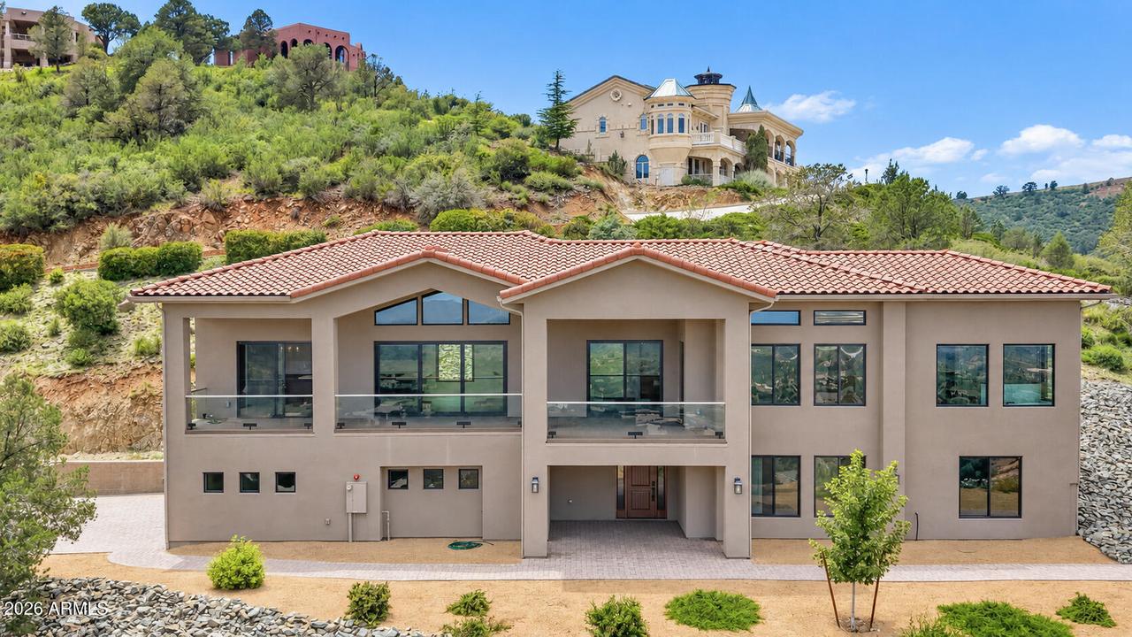703 W Lee Blvd., Prescott, AZ 86303