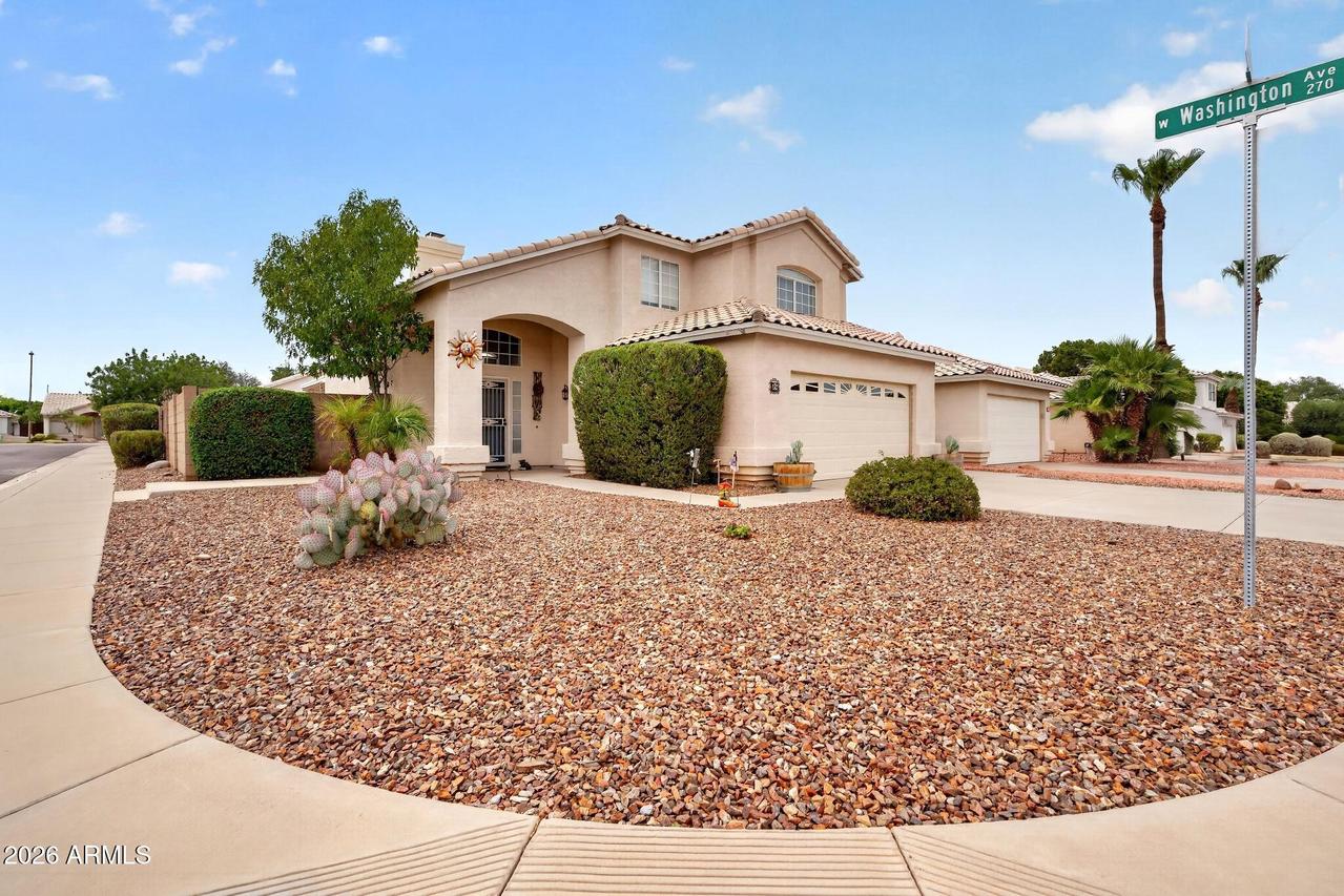28 N Birch St., Gilbert, AZ 85233