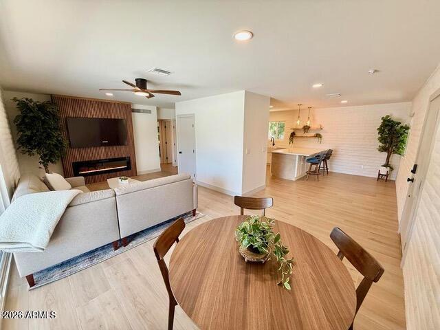 1901 E Missouri Ave. #220, Phoenix, AZ 85016