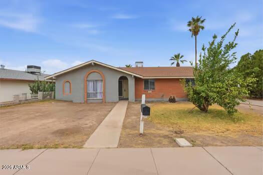 3709 W Yucca St., Phoenix, AZ 85029