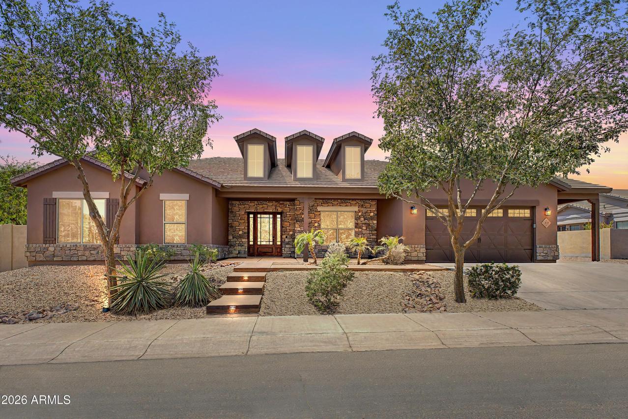 3139 E Harwell Rd., Phoenix, AZ 85042