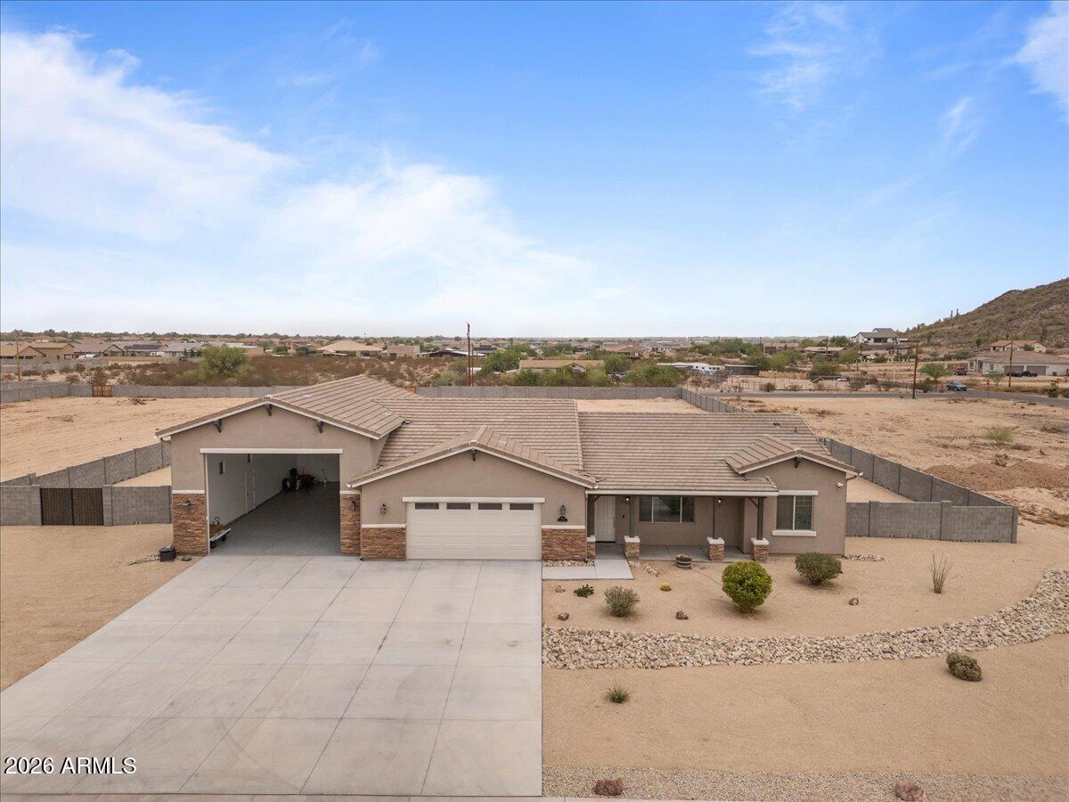 1980 W Lincoln Ct., San Tan Valley, AZ 85144