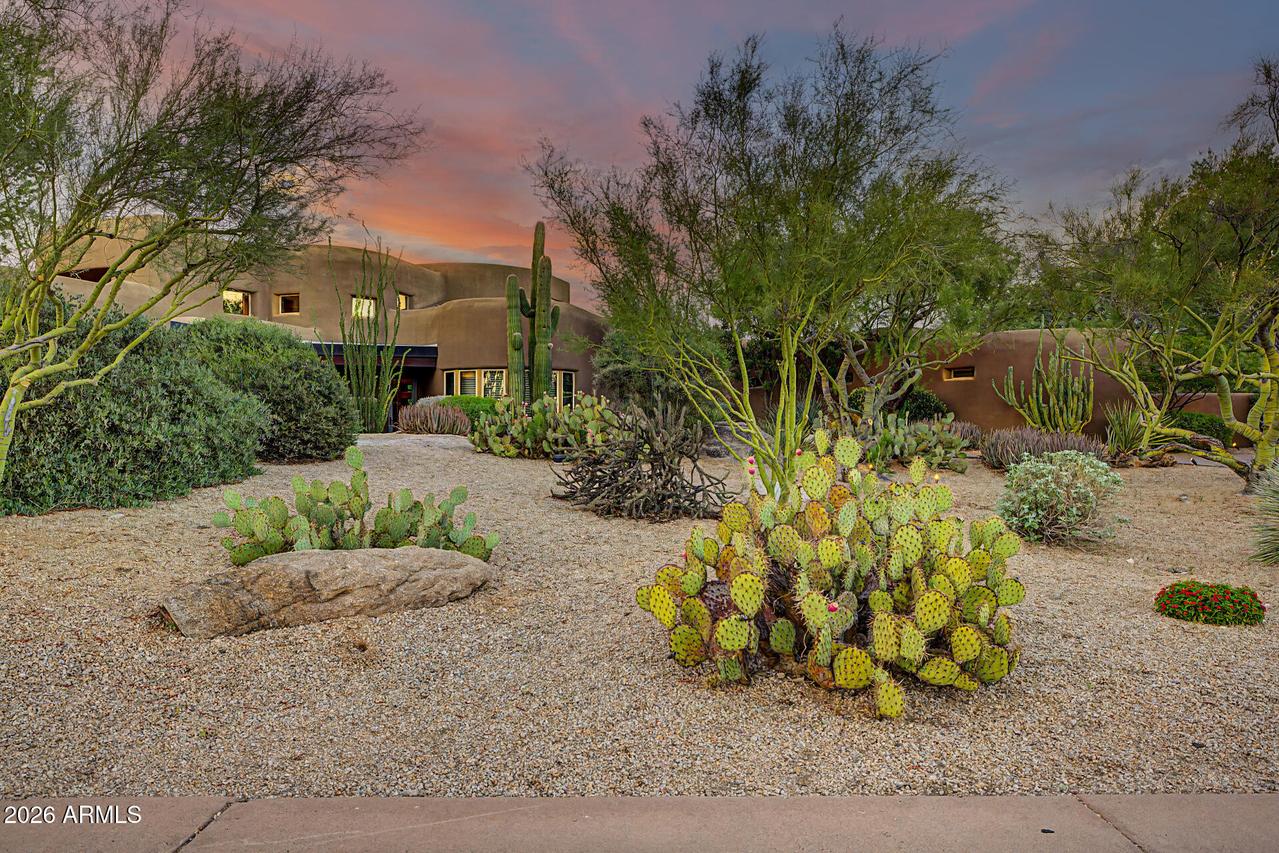 7704 E Black Mountain Rd., Scottsdale, AZ 85266
