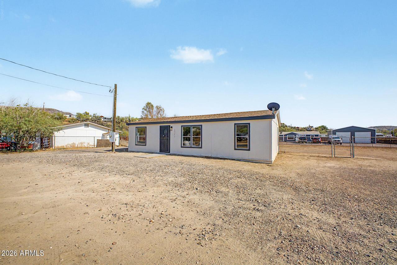 20421 E Kiva Rd., Black Canyon City, AZ 85324
