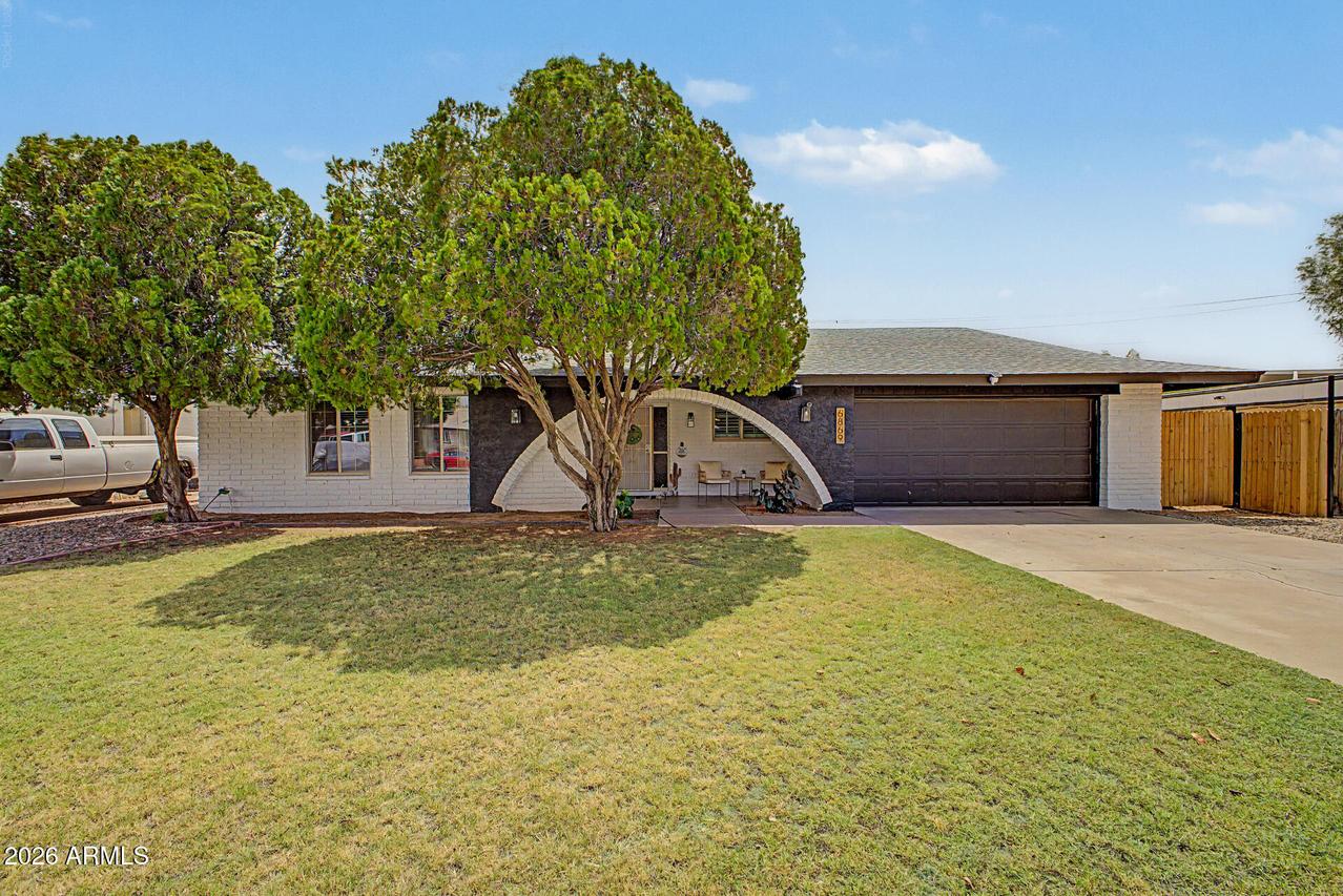 6869 E Flossmoor Ave., Mesa, AZ 85208