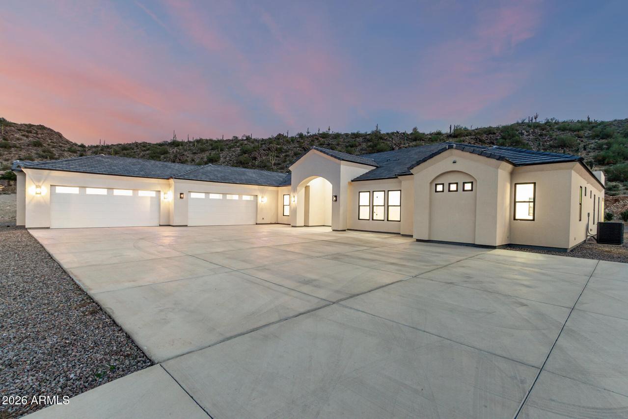 9357 W Canyon Verde Dr., Casa Grande, AZ 85194