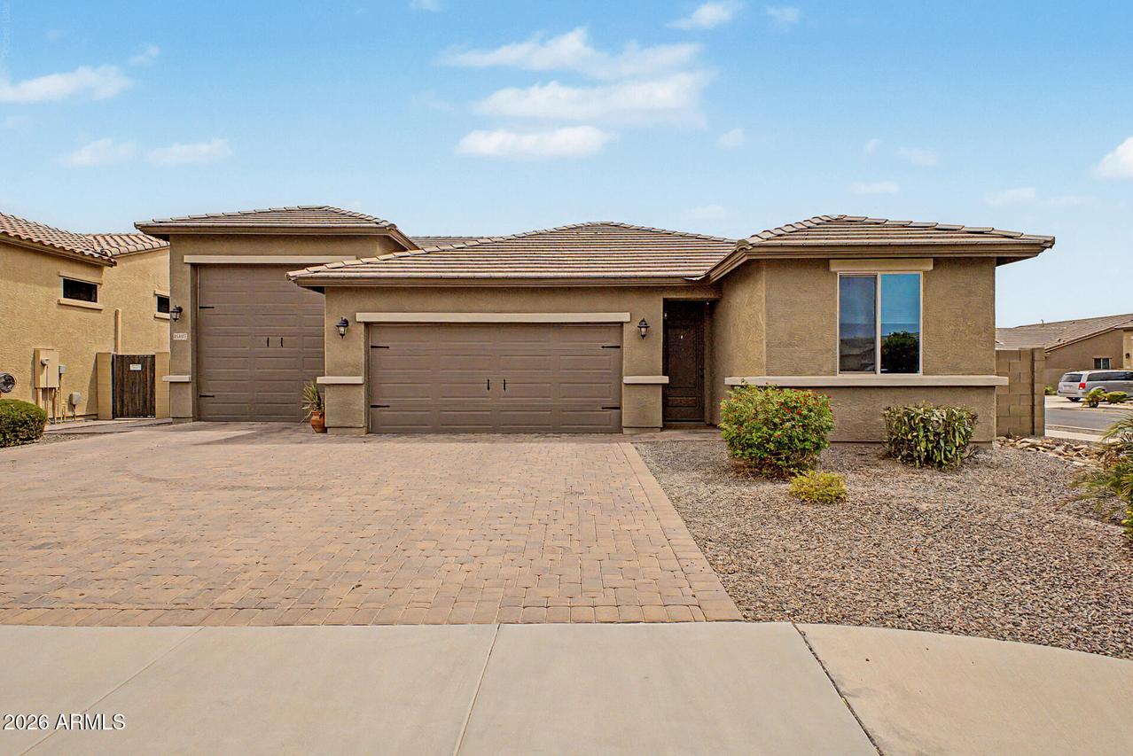 18465 W Foothill Dr., Surprise, AZ 85387